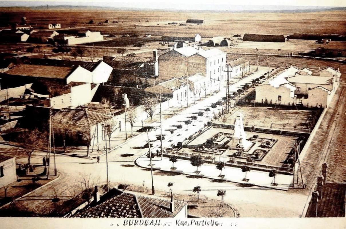 Burdeau - Vue aerienne partielle - 1930.jpg